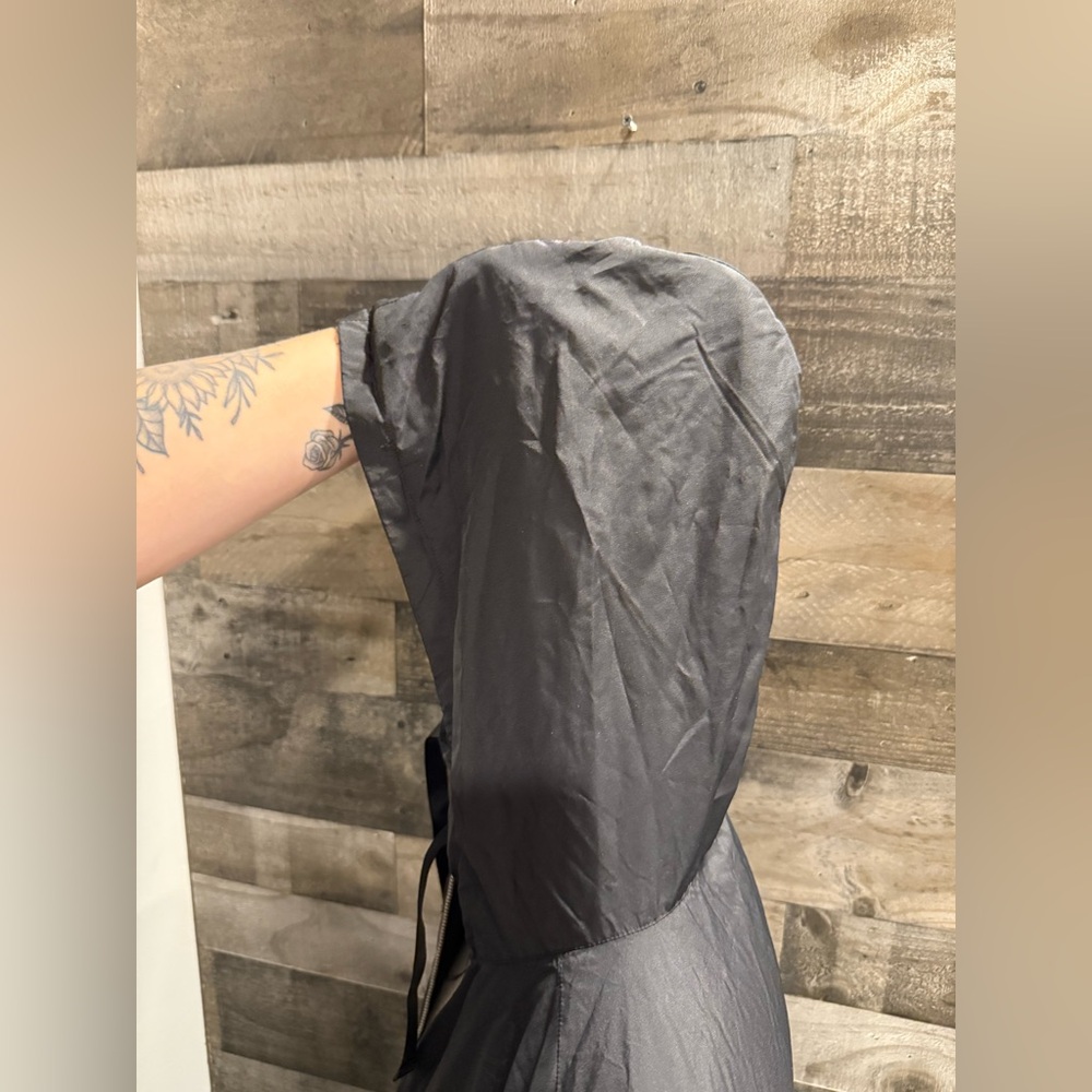 Fabletics | Lace Detail Half Zip Windbreaker - image 2